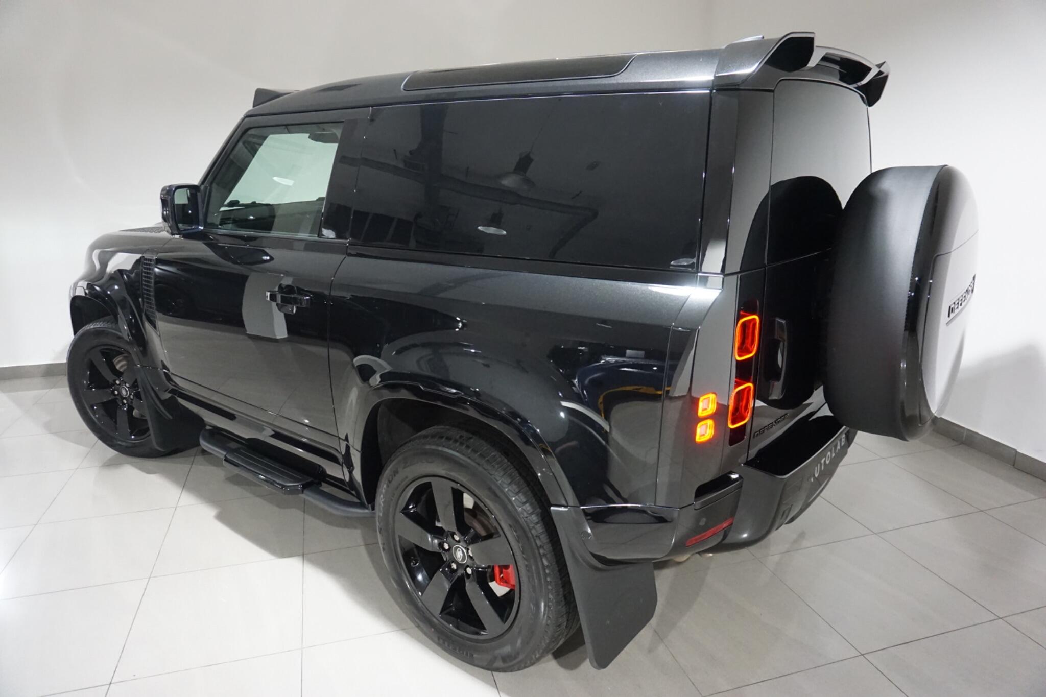 Land Rover Defender 90 3.0 D200 MHEV Hard Top SUV 3dr Diesel Auto 4WD SWB Euro 6 (s/s) (200 ps)